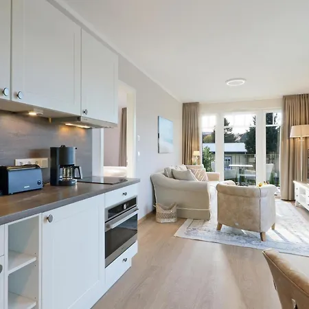 Baltischer Hof 31 *