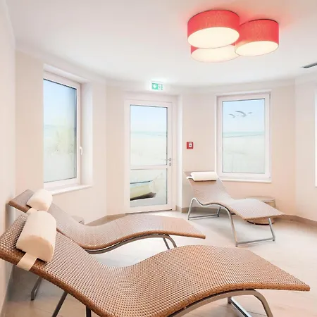 Baltischer Hof 31 *